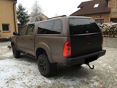 Braun Gebraucht 2008 Toyota HiLux Abholung | 15.000 €