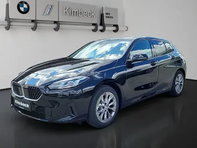 Neu BMW 116 122 PS (89 kW) 2026 Schwarz uni Kleinwagen