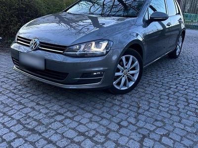 Usata VW Golf VII 150 CV (110 kW) 2016 Grigio Utilitaria