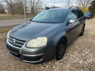 Gebraucht VW Golf V Comfortline 140 PS (102 kW) 2008 Grau Kombi