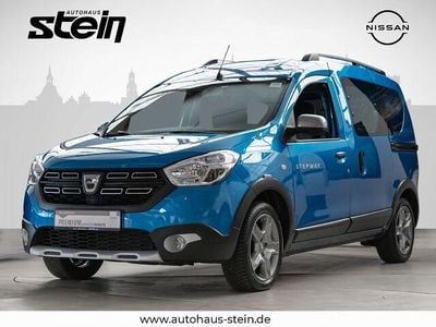 Usata Dacia Dokker Stepway 131 CV (96 kW) 2020 Blu Monovolume