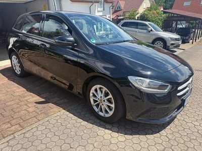Mercedes B250e