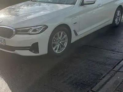 Gebraucht BMW 530e 292 PS (214 kW) 2021 Limousine