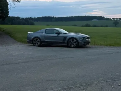 Gebraucht Ford Mustang 309 PS (227 kW) 2013 Grau Coupé