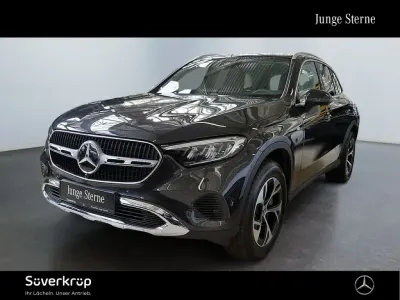 Gebraucht Mercedes GLC300de Avantgarde 333 PS (244 kW) 2025 Grau SUV