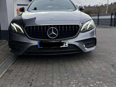Usata Mercedes E300 AMG 306 CV (225 kW) 2019 Grigio Station wagon