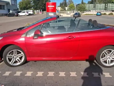 Gebraucht Peugeot 308 CC 156 PS (114 kW) 2009 Rot Cabrio