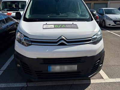 Gebraucht Citroën Jumpy 120 PS (88 kW) 2018 Weiß Van / Kleinbus