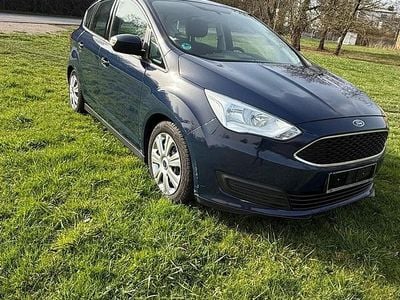 Gebraucht Ford C-MAX Trend 125 PS (91 kW) 2016 Blazerblau Van / Kleinbus