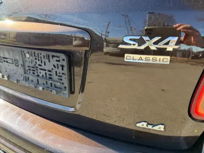 Gebraucht Suzuki SX4 Club 135 PS (99 kW) 2013 Braun Limousine