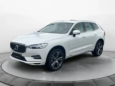 Gebraucht Volvo XC60 Inscription 320 PS (235 kW) 2017 Crystal white SUV
