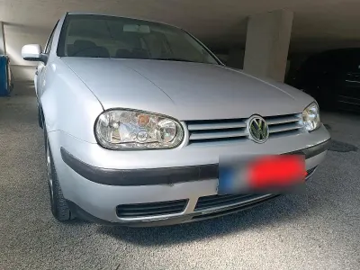 Gebraucht VW Golf IV 2000 Silber Limousine