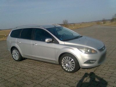 Gebraucht Ford Focus Titanium 101 PS (74 kW) 2009 Silber Kombi