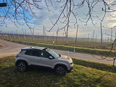 Usata Jeep Avenger Summit 101 CV (74 kW) 2024 Grigio SUV