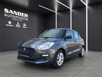 Begagnad Suzuki Swift Club 90 HK (66 kW) 2018 Grå Halvkombi
