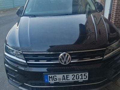 Gebraucht VW Tiguan Comfortline 190 PS (139 kW) 2019 Schwarz SUV