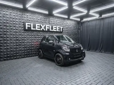Gebraucht Smart ForTwo Cabrio 90 PS (66 kW) 2019 Schwarz Cabrio