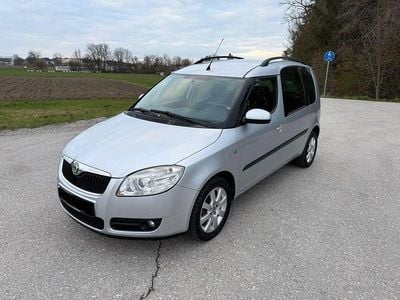 Gebraucht Skoda Roomster 69 PS (50 kW) 2010 Silber Van / Kleinbus