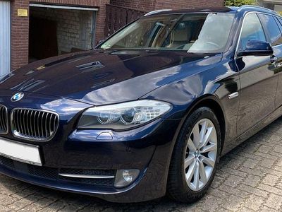 Blau Gebraucht 2013 BMW 520 Kombi | 9.600 € (Fairer Preis)