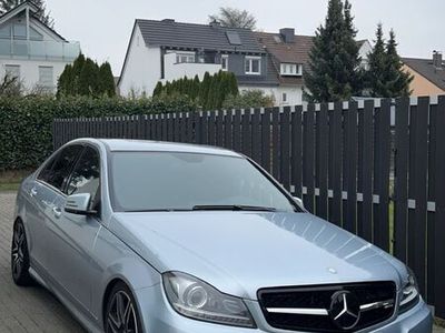 gebraucht Mercedes C200 cdi UNFALL