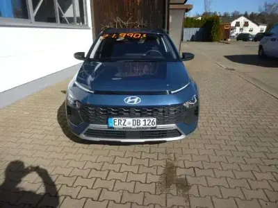 Gebraucht Hyundai Bayon Select 101 PS (74 kW) 2025 Blau SUV