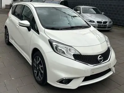 Gebraucht Nissan Note Acenta 98 PS (72 kW) 2015 Weiß Kleinwagen