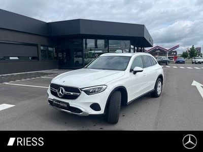 Mercedes GLC200