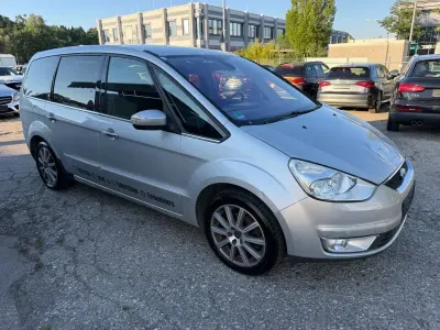 Gebraucht Ford Galaxy Ghia 140 PS (102 kW) 2010 Silber Van / Kleinbus