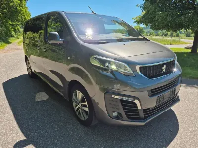 Gebraucht Peugeot Traveller Business-Line 177 PS (130 kW) 2018 Grau Van / Kleinbus