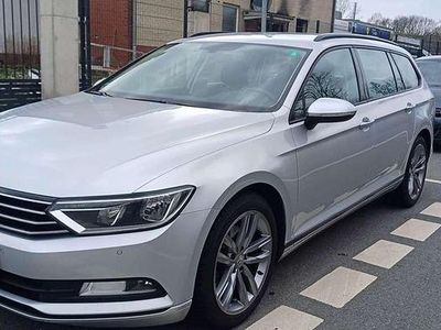 Gebraucht VW Passat Trendline 125 PS (91 kW) 2015 Reflexsilber metallic Kombi