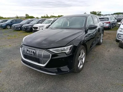 Gebraucht Audi e-tron Advanced 300 kW (408 PS) 2022 Brillantschwarz SUV