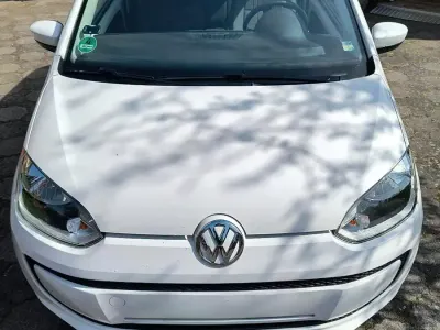 Usado VW up! 60 CV (44 kW) 2015 Blanco Utilitario