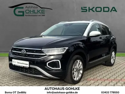 Gebraucht VW T-Roc Style 150 PS (110 kW) 2024 Deep black perleffekt (schwarz) SUV