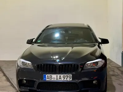 Gebraucht BMW 530 M Sport 245 PS (180 kW) 2012 Schwarz Kombi