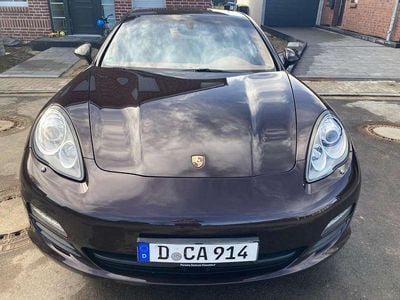 Gebraucht Porsche Panamera 333 PS (244 kW) 2012 Braun Kleinwagen