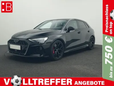 Gebraucht Audi RS3 Sportback Ambiente 400 PS (294 kW) 2025 Kleinwagen