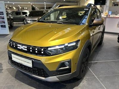 Neu Dacia Sandero Extreme 110 PS (80 kW) 2026 Amber yellow Limousine