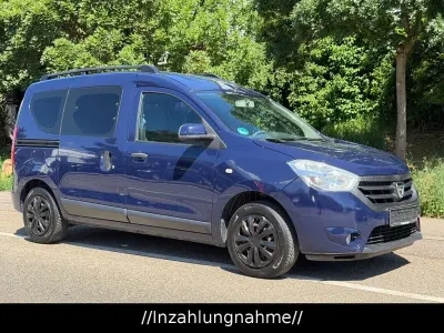 Gebraucht Dacia Dokker Lauréate 90 PS (66 kW) 2017 Blau Van / Kleinbus