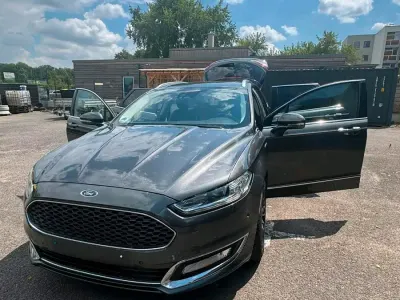 Gebraucht Ford Mondeo 190 PS (139 kW) 2016 Kombi