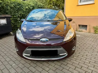 Gebraucht Ford Fiesta Titanium 80 PS (58 kW) 2010 Limousine