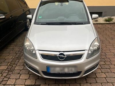 gebraucht Opel Zafira 