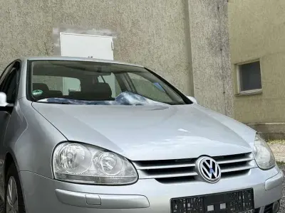 Gebraucht VW Golf V Sportline 75 PS (55 kW) 2007 Limousine