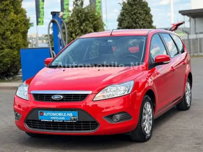 Używany Ford Focus Style 101 KM (74 kW) 2009 Czerwony Kombi