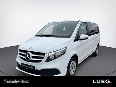 Gebraucht Mercedes V220 163 PS (119 kW) 2023 Arktikweiß Van / Kleinbus