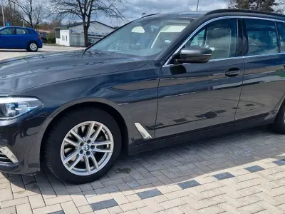 Gebraucht BMW 520 Luxury Line 190 PS (139 kW) 2020 Grau Kombi
