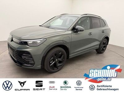Gebraucht VW Tiguan R-line 204 PS (150 kW) 2024 Green metallic SUV