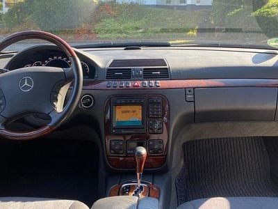 Usado Mercedes S430 279 HP (205 kW) 2002 Prateado Sedan