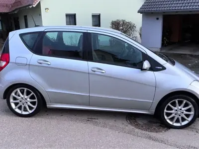 Brugt Mercedes A170 Elegance 116 HK (85 kW) 2009 Sølv Hatchback