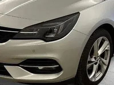 Gebraucht Opel Astra Design & Tech 122 PS (89 kW) 2021 Silber Kombi