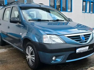 Usata Dacia Logan 105 CV (77 kW) 2008 Blu Berlina